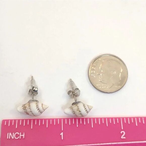 Handmade Seashell Earrings - Picture 7 of 7